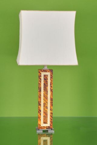 Deux grandes lampes de table