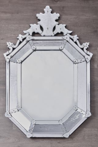 Miroir octogonal à pans et parecloses