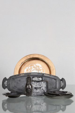 Ensemble d’objets en métal