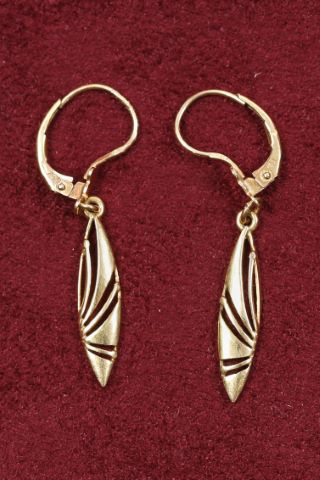 Paire de pendants d’oreille en or