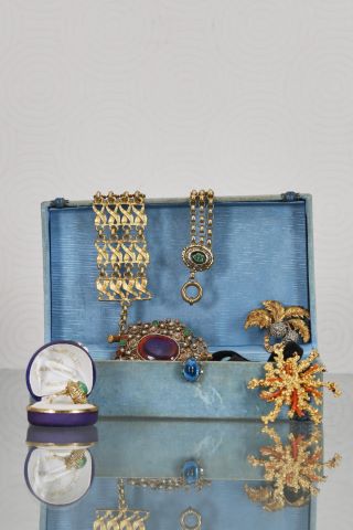 Ensemble de bijoux fantaisie esprit baroque