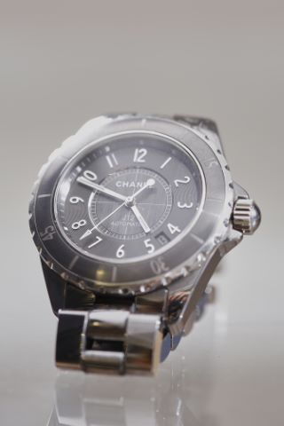 Chanel Montre bracelet de dame J12