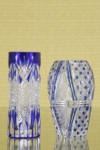 2 vases