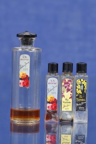 Molinard Jeune 1 flacon La Rose + 3 flacons...