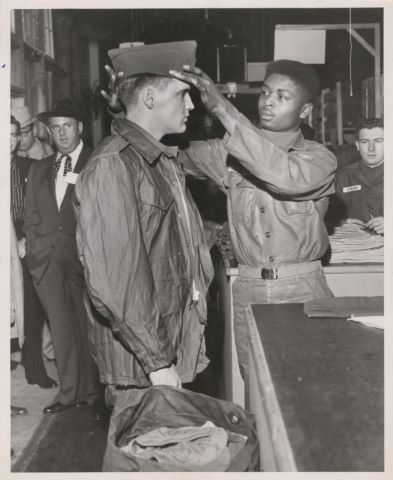 Elvis Presley au service militaire [2 œuvres]