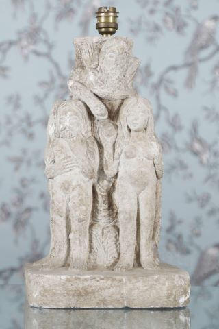 Sculpture montée en lampe