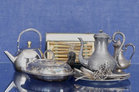 Ensemble en métal argenté