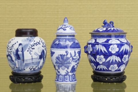 3 pots couverts