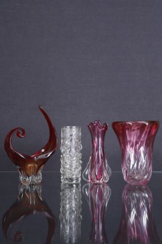 1 coupe + 3 vases en verre