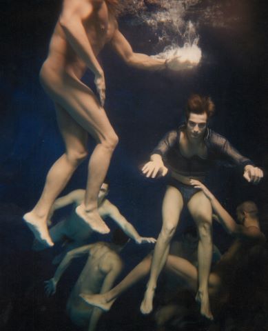 Photographies de mode et de charme masculine prises sous l’eau