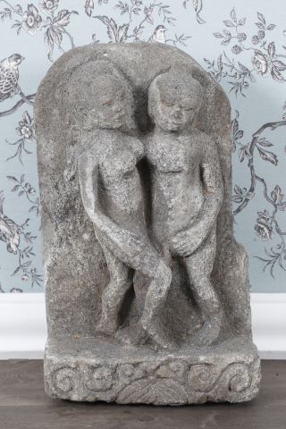 Divinité féminines, fragment de haut-relief