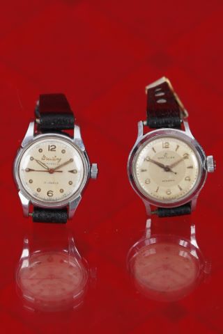 2 montres bracelet de dame