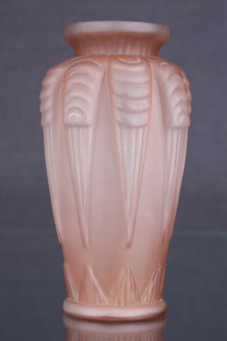 Atelier français Art Déco Vase de forme ovoïde...