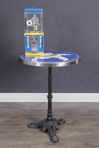 3 objets publicitaires