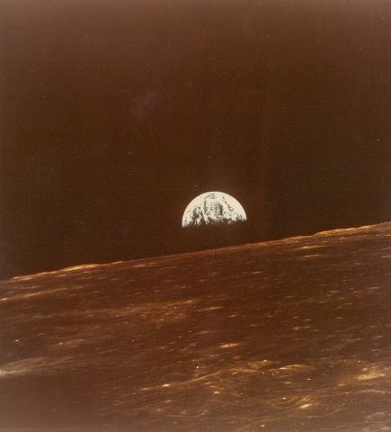 Lever de Terre depuis le module lunaire, Apollo 10