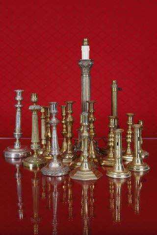 16 flambeaux + 1 pied de lampe