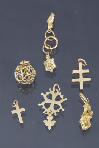 7 pendentifs