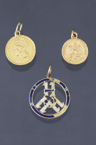 5 pendentifs