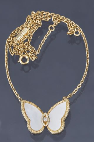 Van Cleef & Arpels Collier avec pendentif papillon