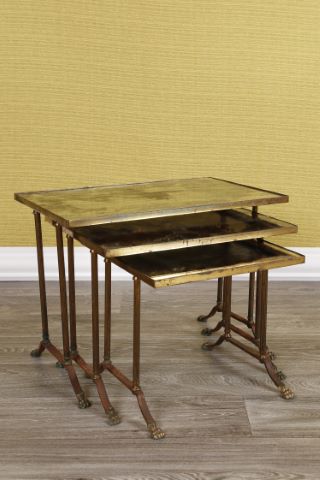 Dans le goût de Maison Baguès 3 tables gigognes