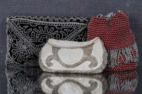 3 réticules et pochettes