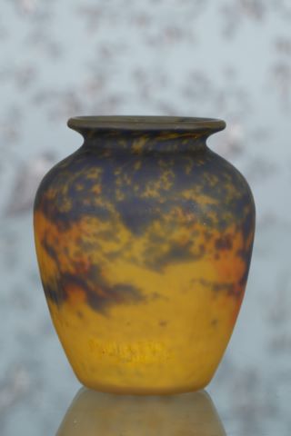 Muller Frères Lunéville Vase ovoïde