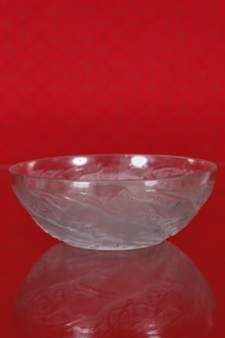 René Lalique (1860-1945) Coupe creuse Chiens N°1...