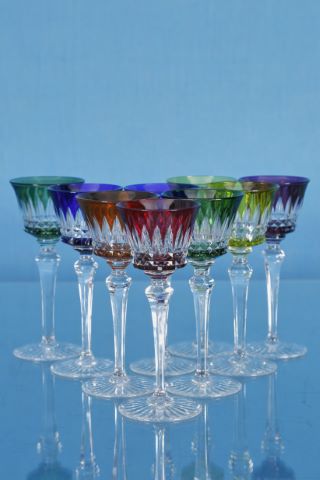 9 verres à vin du Rhin, modèle Picadilly