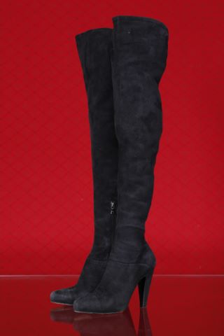 2 paires de bottes