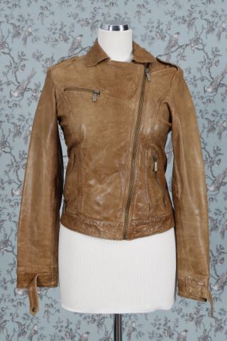 3 vestes en cuir