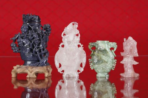 4 sculptures en pierre dure