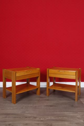 Paire de bouts de canapé