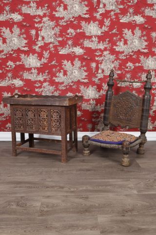 Afghanistan ou Inde Chaise d’enfant + table basse...