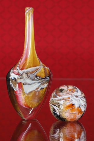 1 vase méplat et 1 presse-papier
