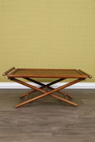Table basse à plateau amovible