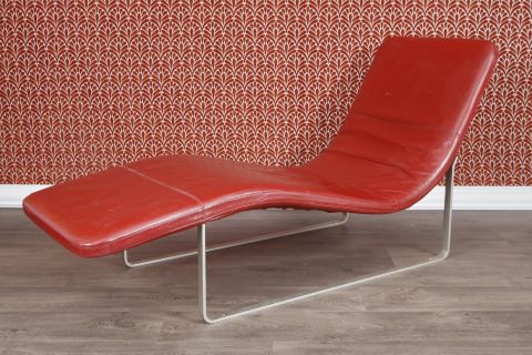 Dans le goût de Jeffrey Bernett Chaise longue...