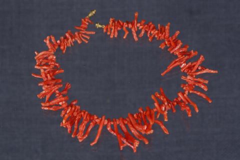 Collier ras-de-cou