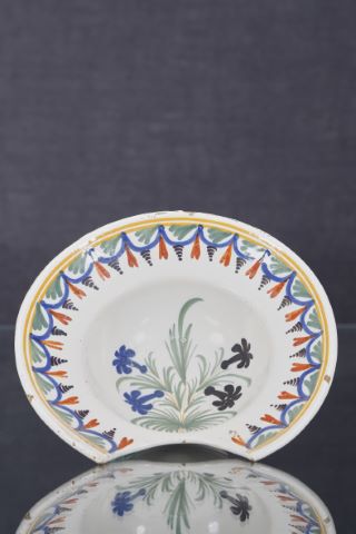 Nevers Plat à barbe ovale
