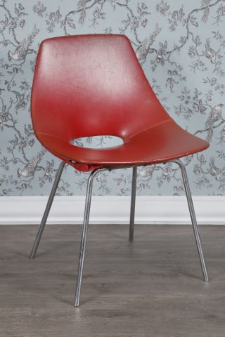 Chaise modèle Tonneau
