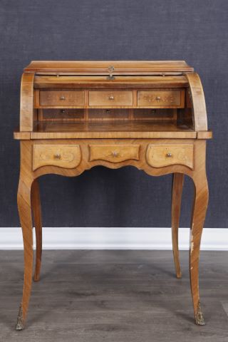 Secrétaire à cylindre de dame