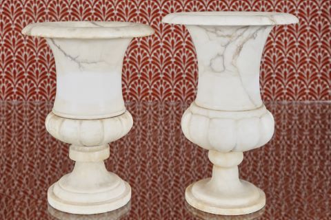 Suite de 2 vases Médicis