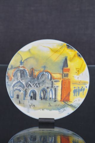 La Place Saint-Marc à Venise, coupe
