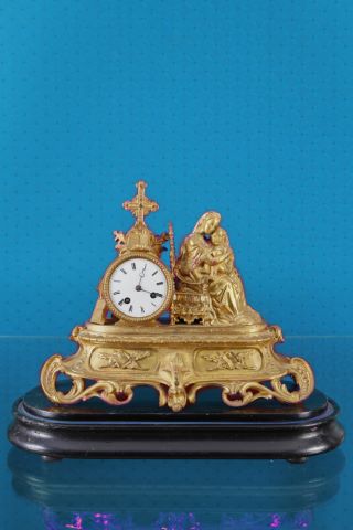Pendule allégorique néogothique
