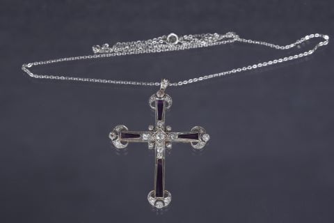 Pendentif croix