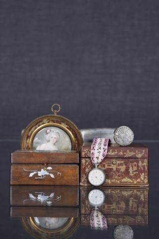 Ensemble d’objets de vitrine