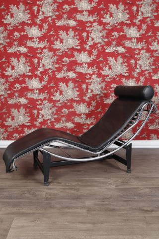 Chaise longue