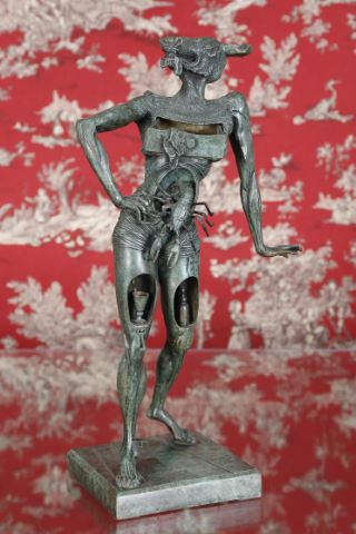 Le Minotaure
