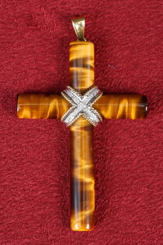 1 pendentif crucifix