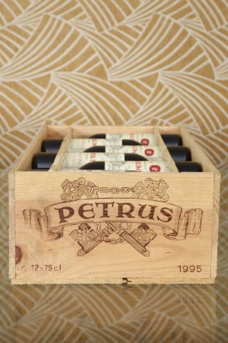 Petrus, Pomerol 12 bouteilles