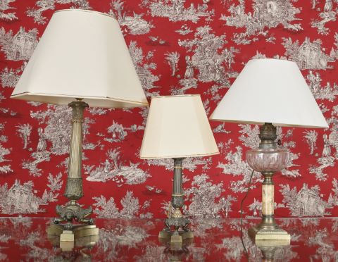 3 pieds de lampe